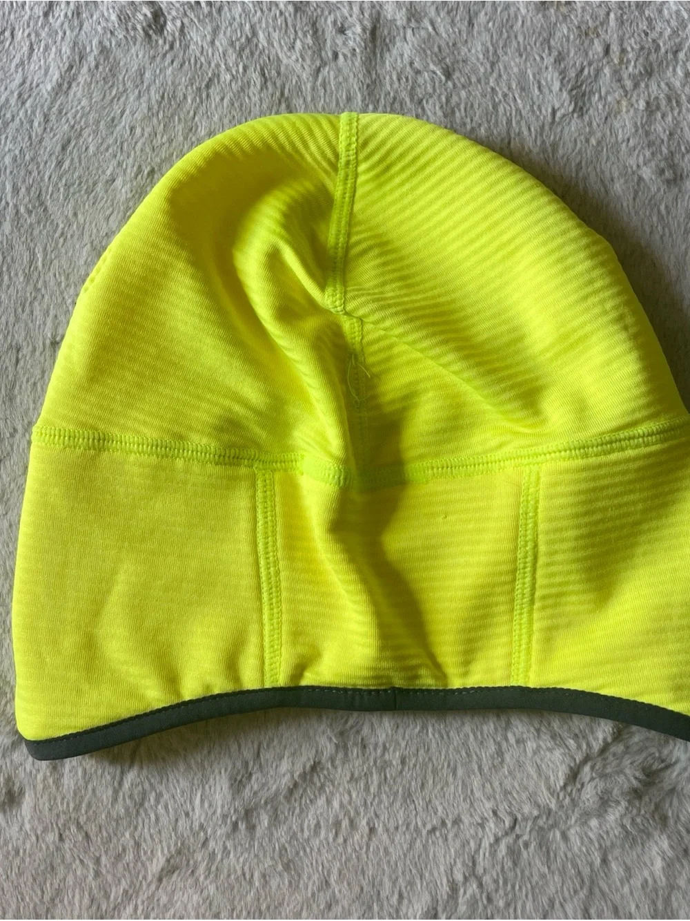 Brooks Men’s High-Visibility Yellow Running Hat